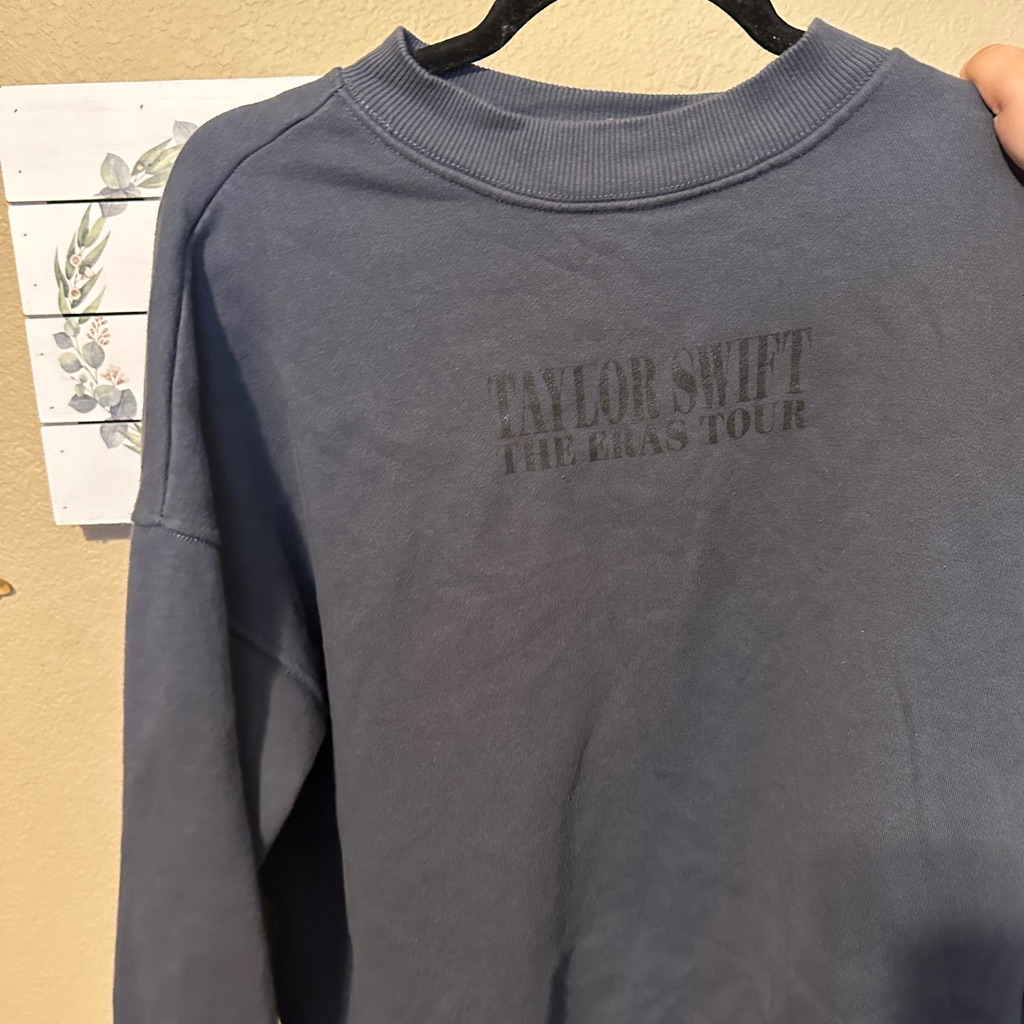 Taylor Swift Blue Crewneck Bnwt